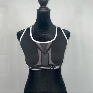 Calvin Klein Performance sports bra - L